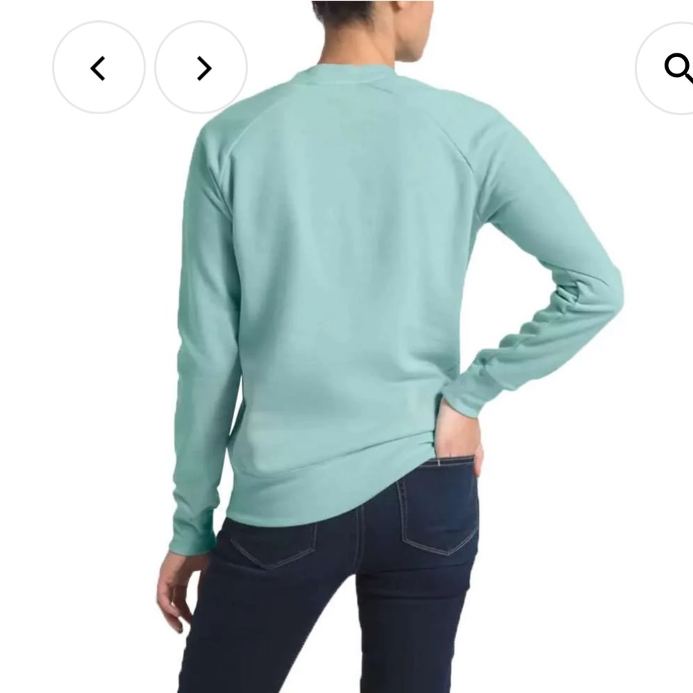 The North Face Heritage Patch Fleece Sweatshirt for Women - Picture 3 of 13